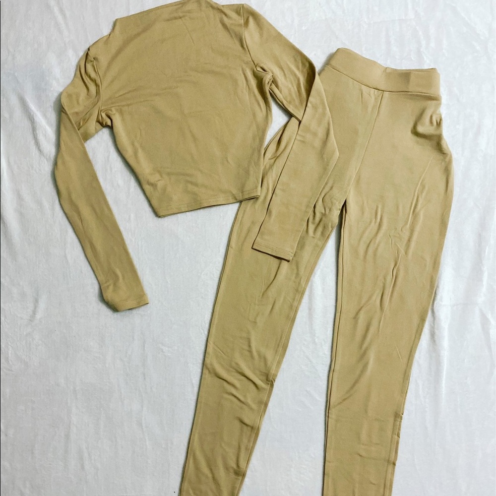 2 piece crop top set